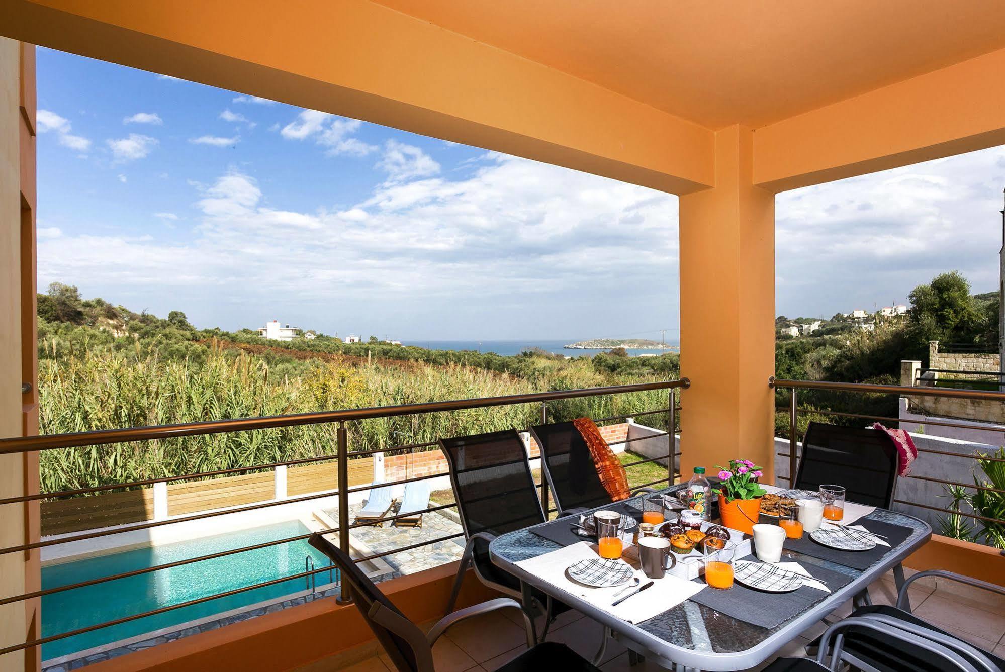 Cyan Icons Villas Tsivaras Luaran gambar